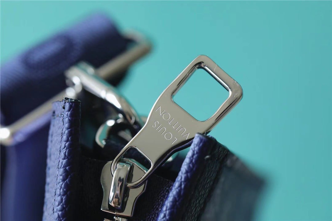 1:1 Replica Louis Vuitton LV Gaston Wearable Wallet Monogram Blue Unique Bag For Men M81431 - 8.7in/22cm - Image 3