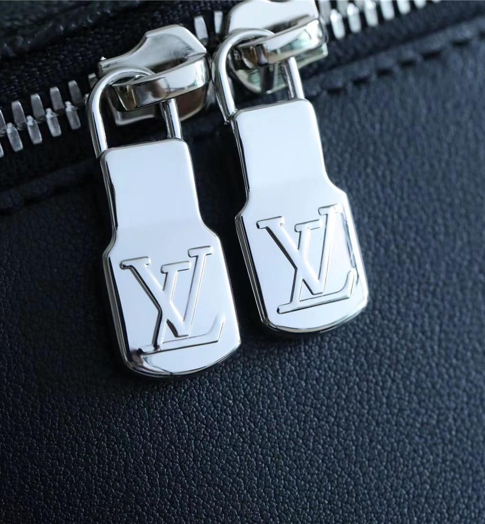 1:1 Replica Louis Vuitton LV Josh Backpack Damier Graphite Canvas Unique Bag For Men N40365 - 40cm