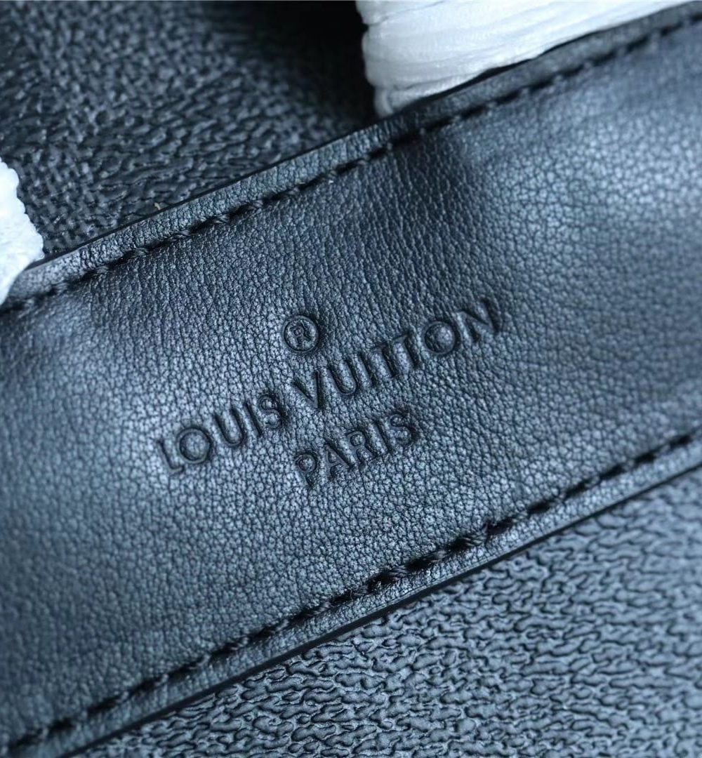 1:1 Replica Louis Vuitton LV Josh Backpack Damier Graphite Canvas Unique Bag For Men N40365 - 40cm