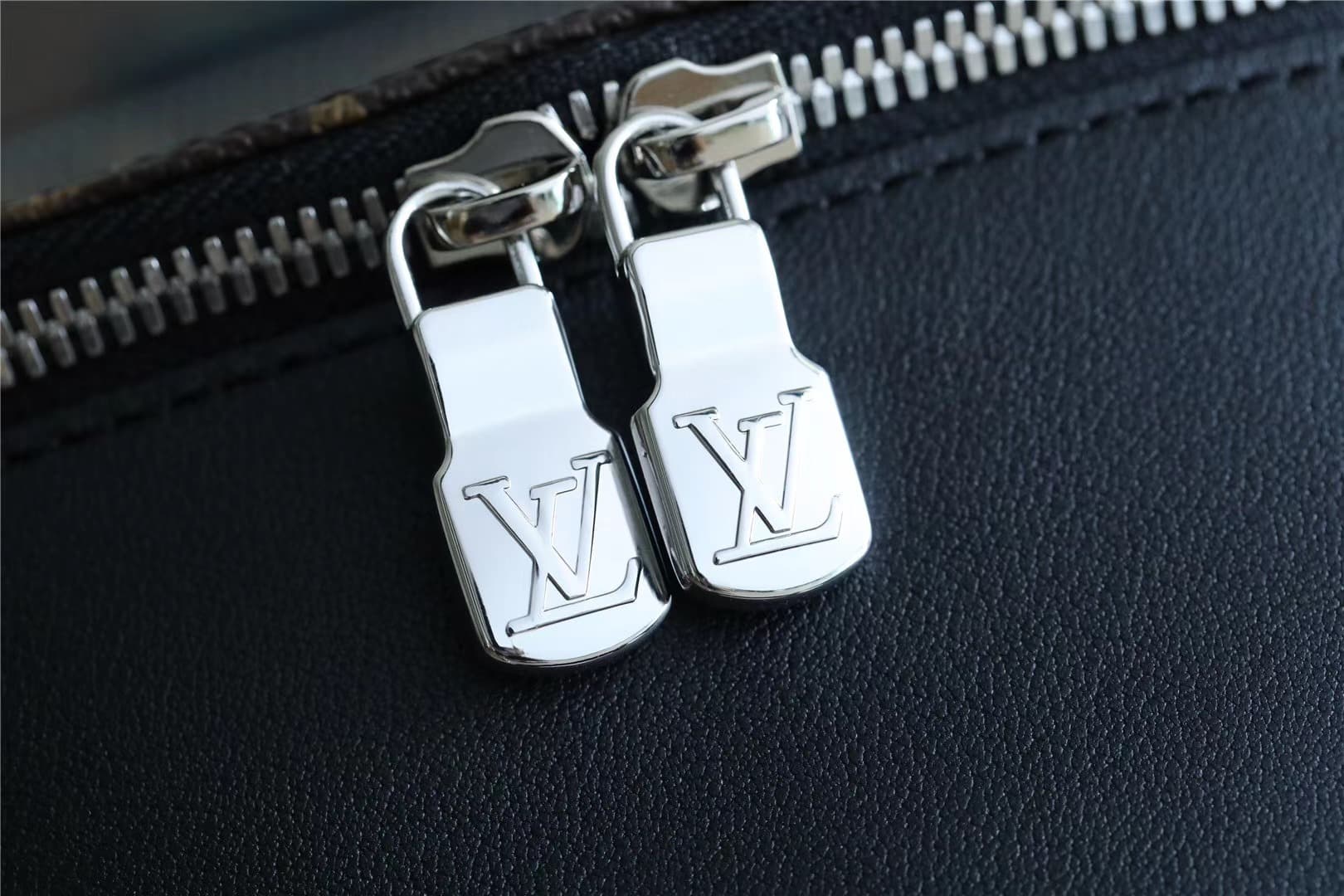 1:1 Replica Louis Vuitton LV Josh Backpack Monogram Macassar Unique Bag For Men M45349 - 15.7in/40cm - Image 6