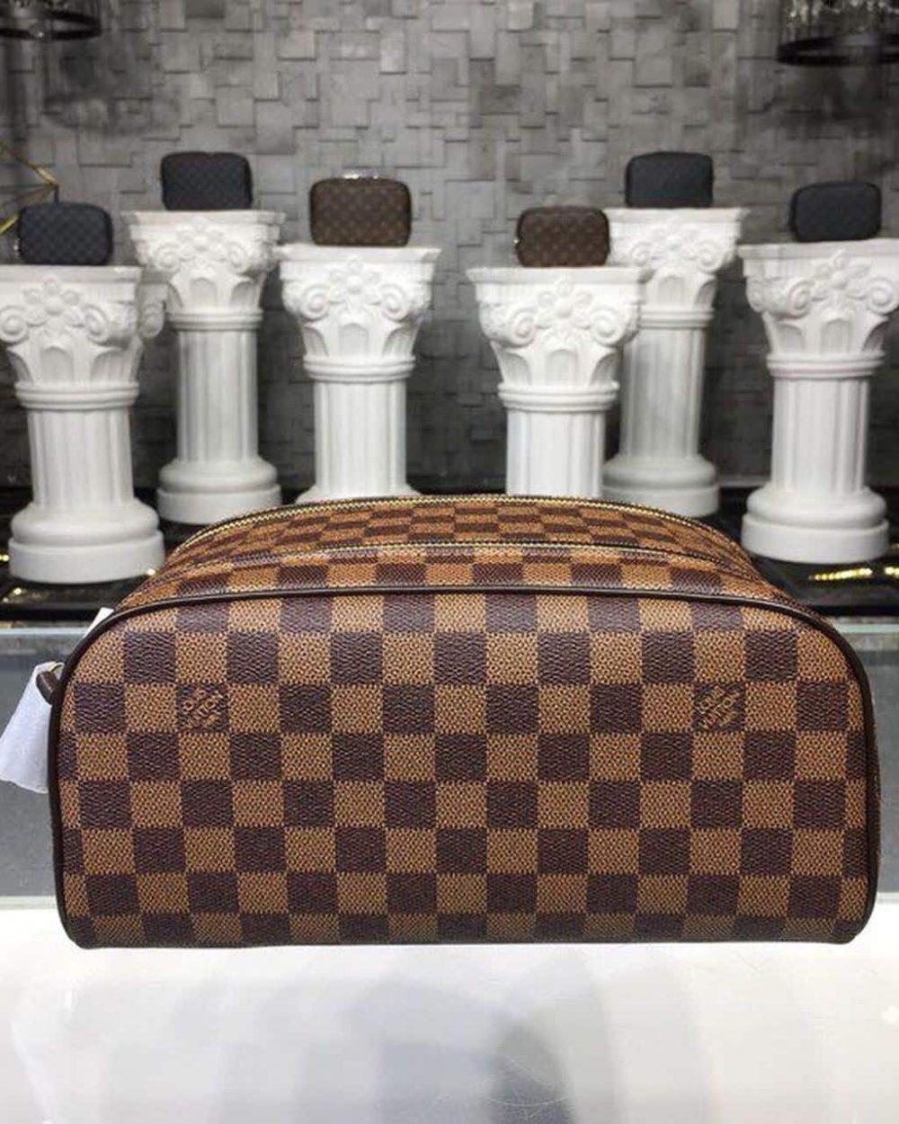 1:1 Replica Louis Vuitton LV King Size Toiletry Damier Ebene Canvas Luxury Bag For Women N47527 - 11in/28cm