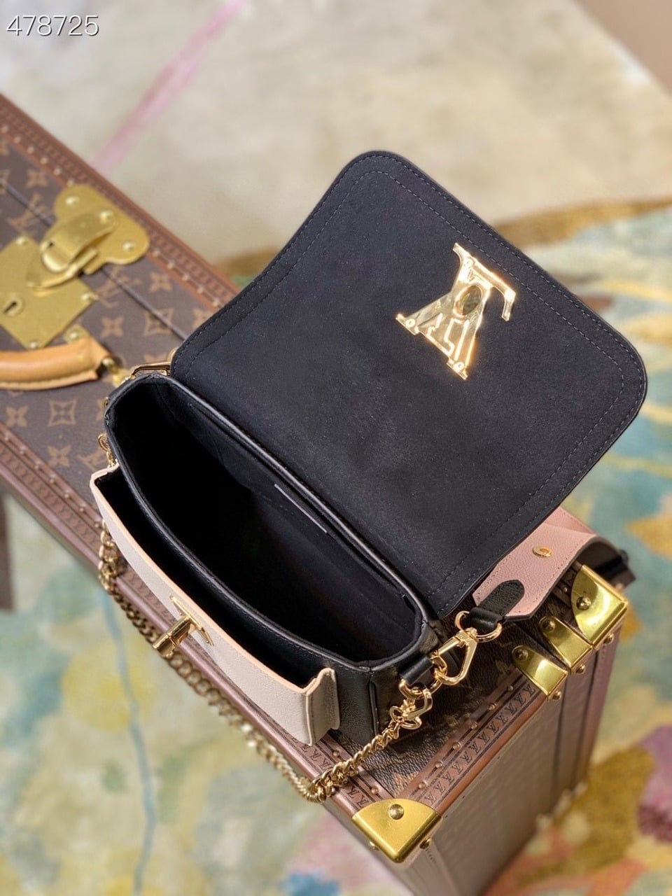 1:1 Replica Louis Vuitton LV Lockme Tender Black Luxury Bag For Women M58557 - 7.5in/19cm - Image 8