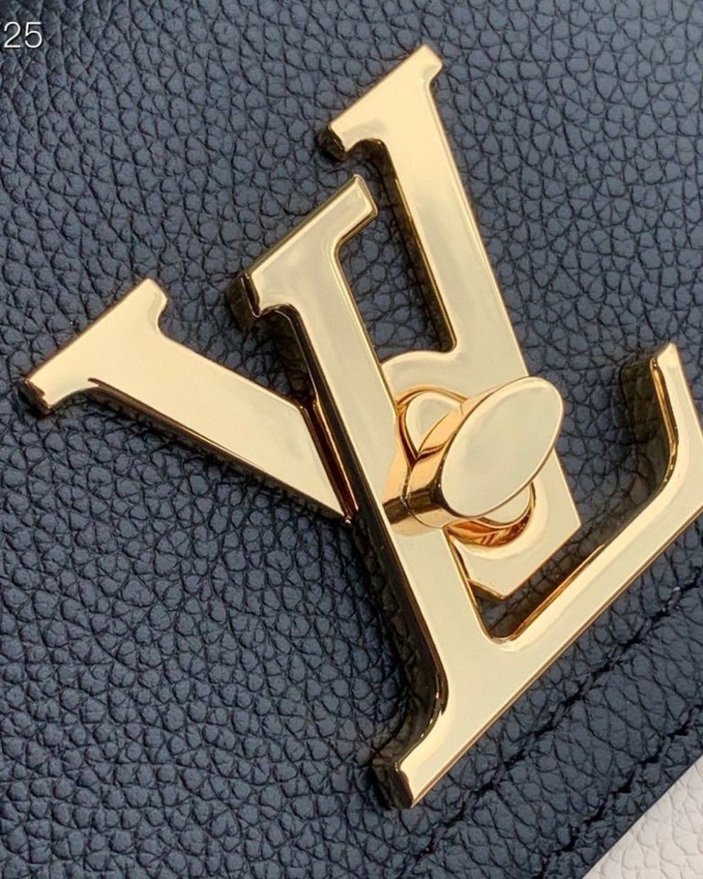 1:1 Replica Louis Vuitton LV Lockme Tender Black Luxury Bag For Women M58557 - 7.5in/19cm