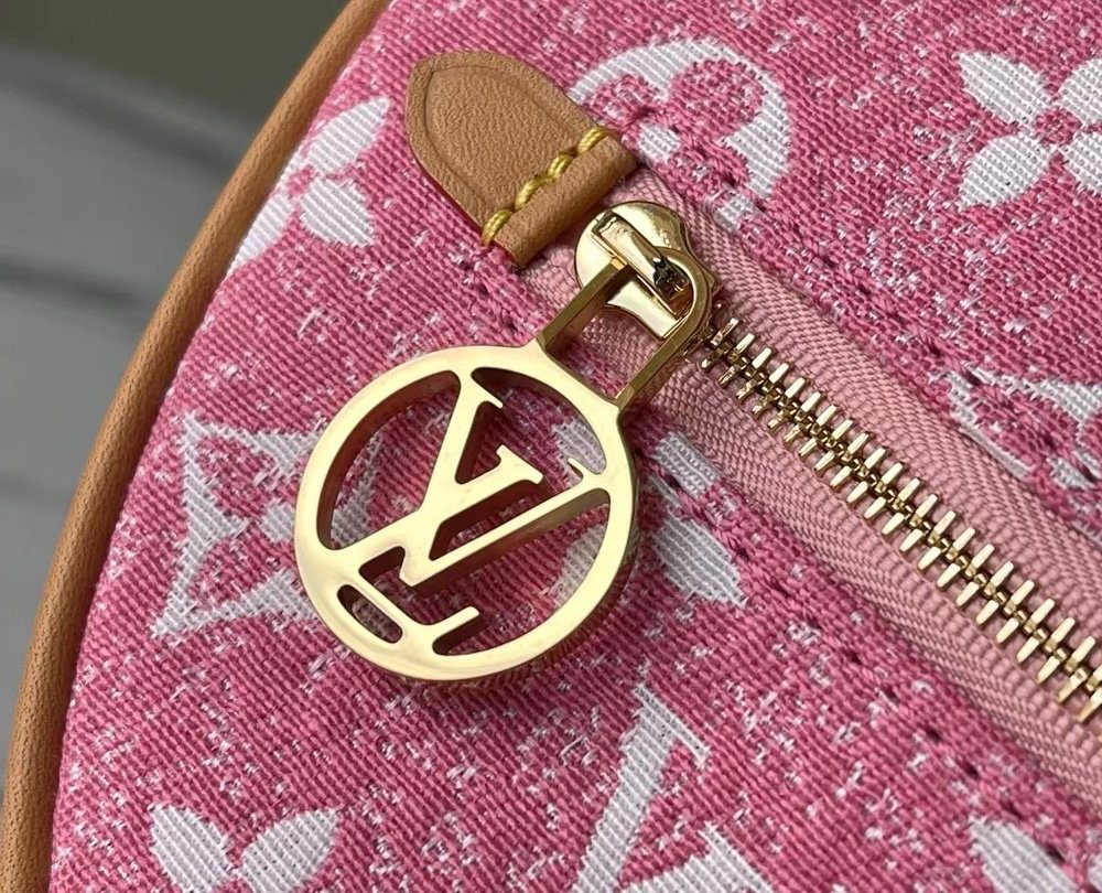 1:1 Replica Louis Vuitton LV Loop Since 1854 Jacquard Pink Luxury Bag For Wonmen M81166 - 9.1in/23cm