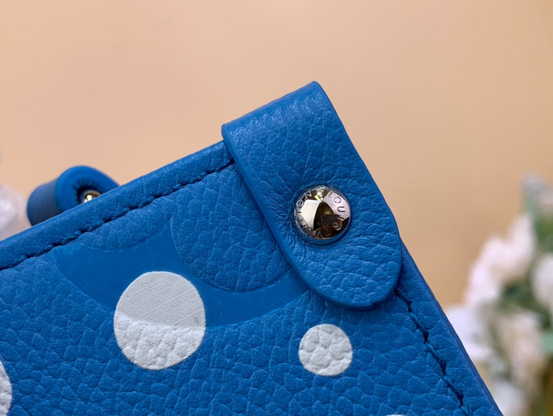 1:1 Replica Louis Vuitton LV LV x YK OnTheGo PM Blue Vibrant Bag For Women M46424 - 9.8in/ 25cm - Image 7