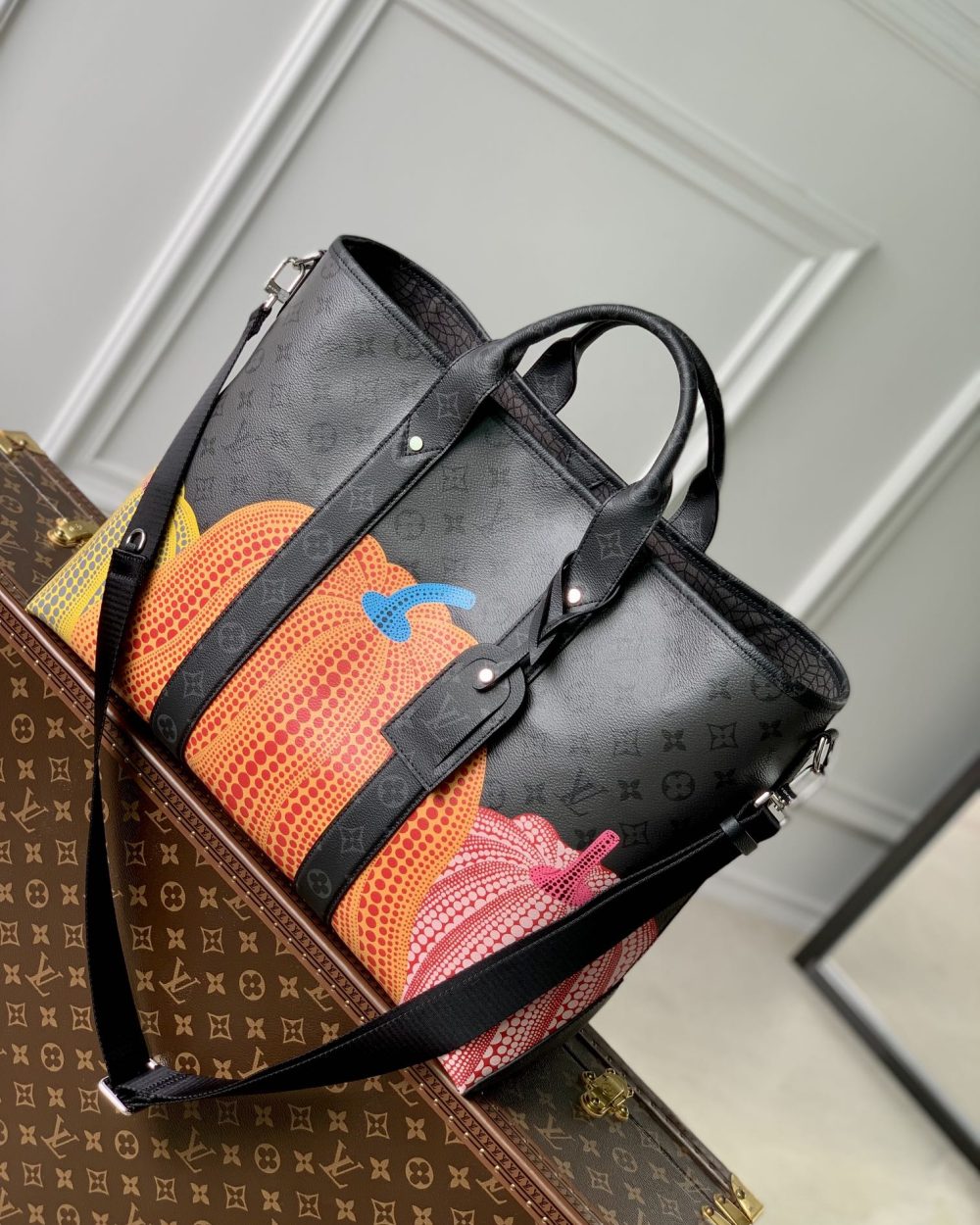 1:1 Replica Louis Vuitton LV LV x YK Weekend Tote Grey Gorgeous Bag For Women M46434 - 16.9in/ 43cm