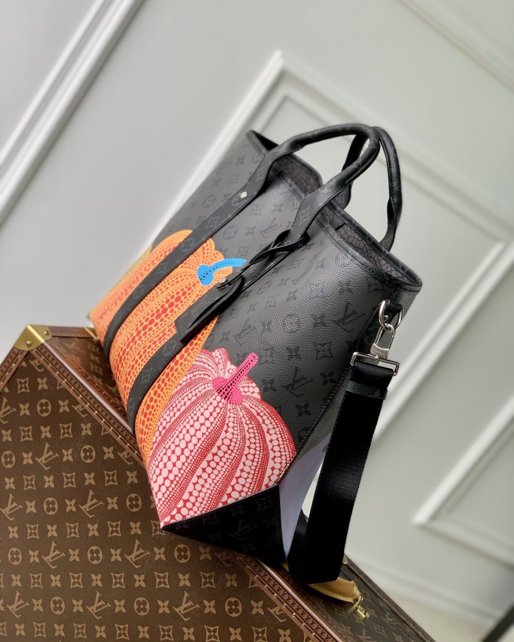 1:1 Replica Louis Vuitton LV LV x YK Weekend Tote Grey Gorgeous Bag For Women M46434 - 16.9in/ 43cm