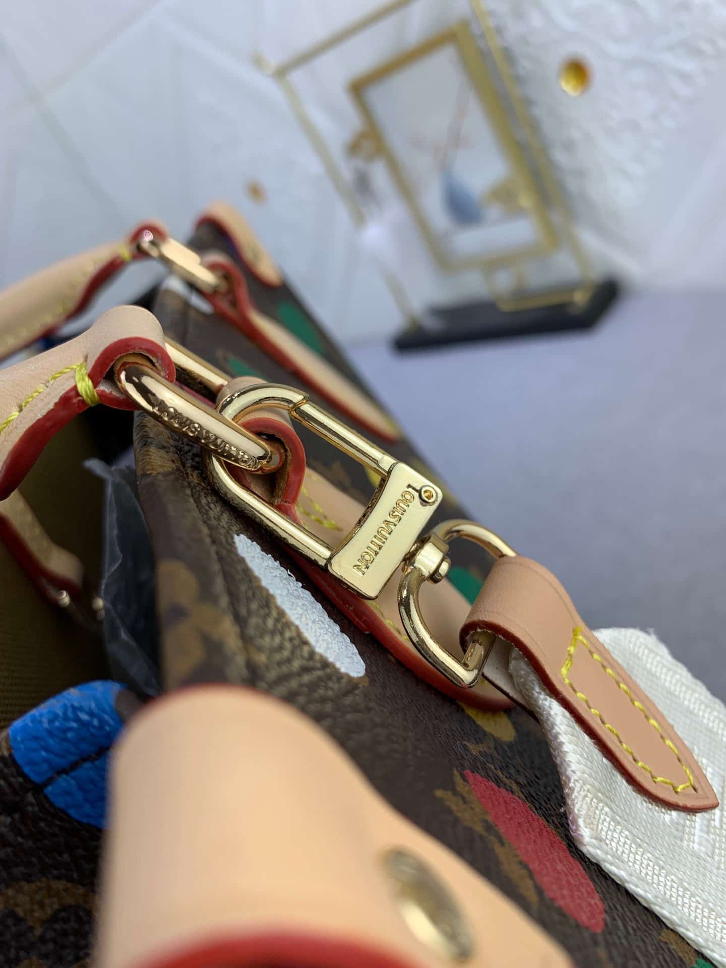 1:1 Replica Louis Vuitton LV LV xYK OnTheGo PM For Women 9.8 in/ 25 cm- M46380 - Image 4