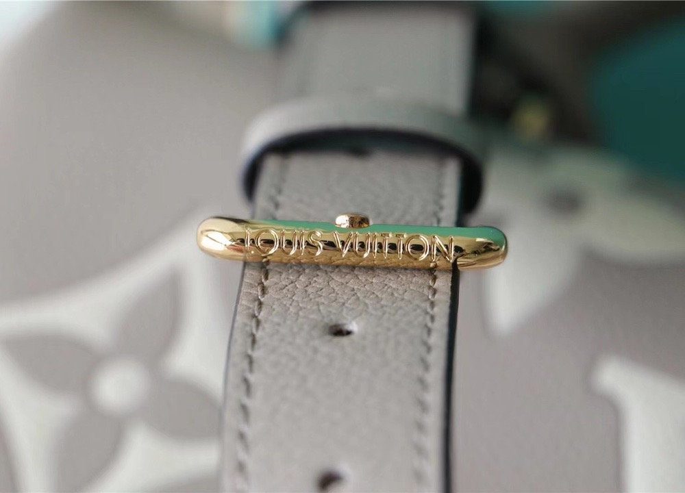 1:1 Replica Louis Vuitton LV Madeleine MM Monogram Empreinte Dove Gray/ Creme Beige Luxury Bag For Women M46041 - 11.8in/30cm