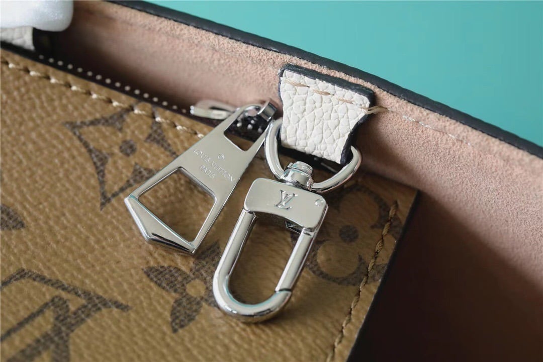 1:1 Replica Louis Vuitton LV Marelle MM Epi White Luxury Bag For Women - 11.8in/30cm - Image 9