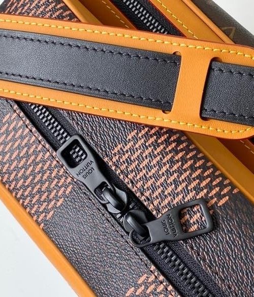 1:1 Replica Louis Vuitton LV Takeoff Messenger Nil Damier Ebene Canvas  Unique Bag For Men N40359 - 10.6in/27cm