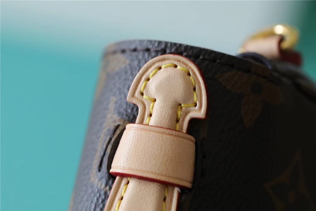 1:1 Replica Louis Vuitton LV Micro Metis Monogram Canvas Luxury Bag For Women M81267 - 5.5in/14cm - Image 4