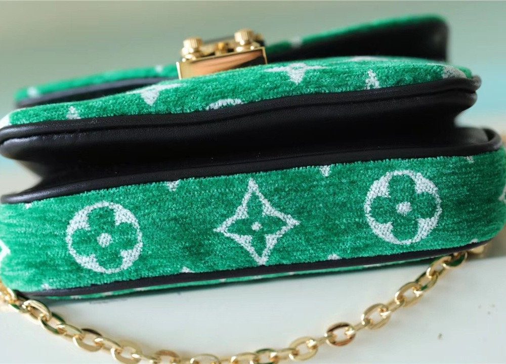 1:1 Replica Louis Vuitton LV Micro Metis Monogram Canvas Luxury Bag For Women M81127 -  5.5in/14cm