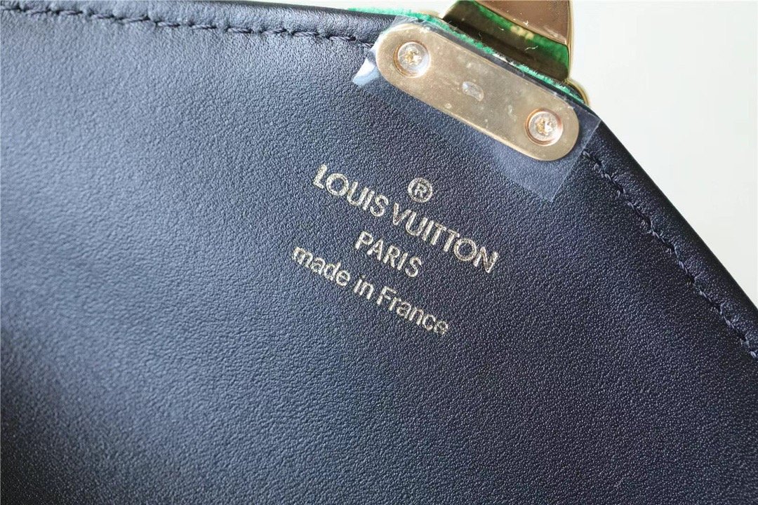 1:1 Replica Louis Vuitton LV Micro Metis Monogram Canvas Luxury Bag For Women M81127 - 5.5in/14cm - Image 7