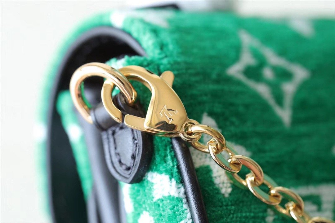 1:1 Replica Louis Vuitton LV Micro Metis Monogram Canvas Luxury Bag For Women M81127 - 5.5in/14cm - Image 4