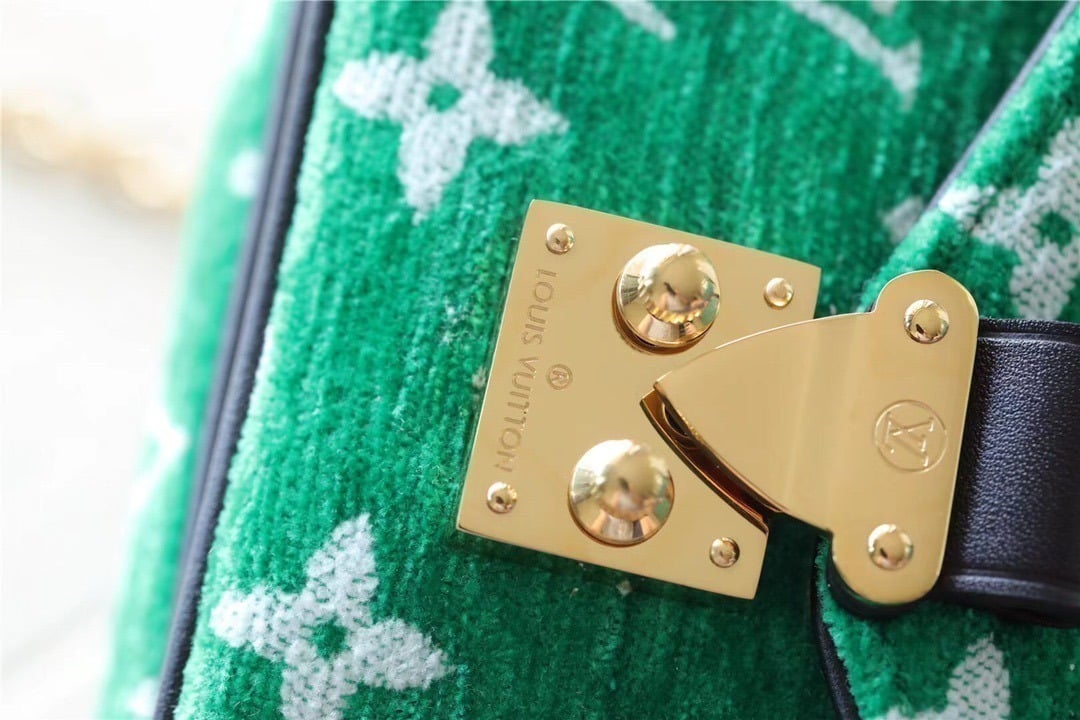 1:1 Replica Louis Vuitton LV Micro Metis Monogram Canvas Luxury Bag For Women M81127 - 5.5in/14cm - Image 8