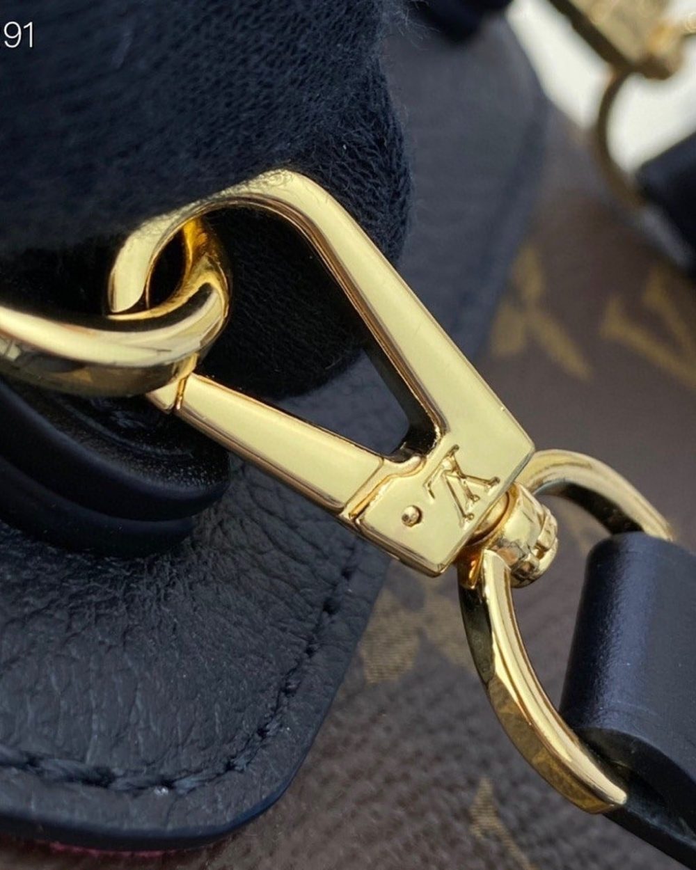 1:1 Replica Louis Vuitton LV Montsouris BB Monogram Canvas Black Luxury Bag For Women M45516 - 7.9in/20cm