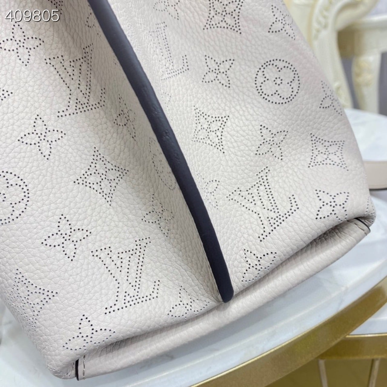 1:1 Replica Louis Vuitton LV Muria Bucket Bag Snow White Luxury Bag For Women M58483 - 9.8in/25cm - Image 3