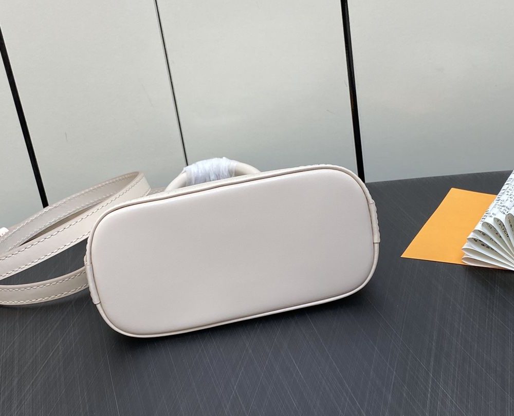 1:1 Replica Louis Vuitton LV Nano Alma Epi Leather Black/Orange/Green/Purple/Quartz Luxury Bag For Women M81945/M82404/M82403/M82402/M82411 - 18cm/ 3.1in