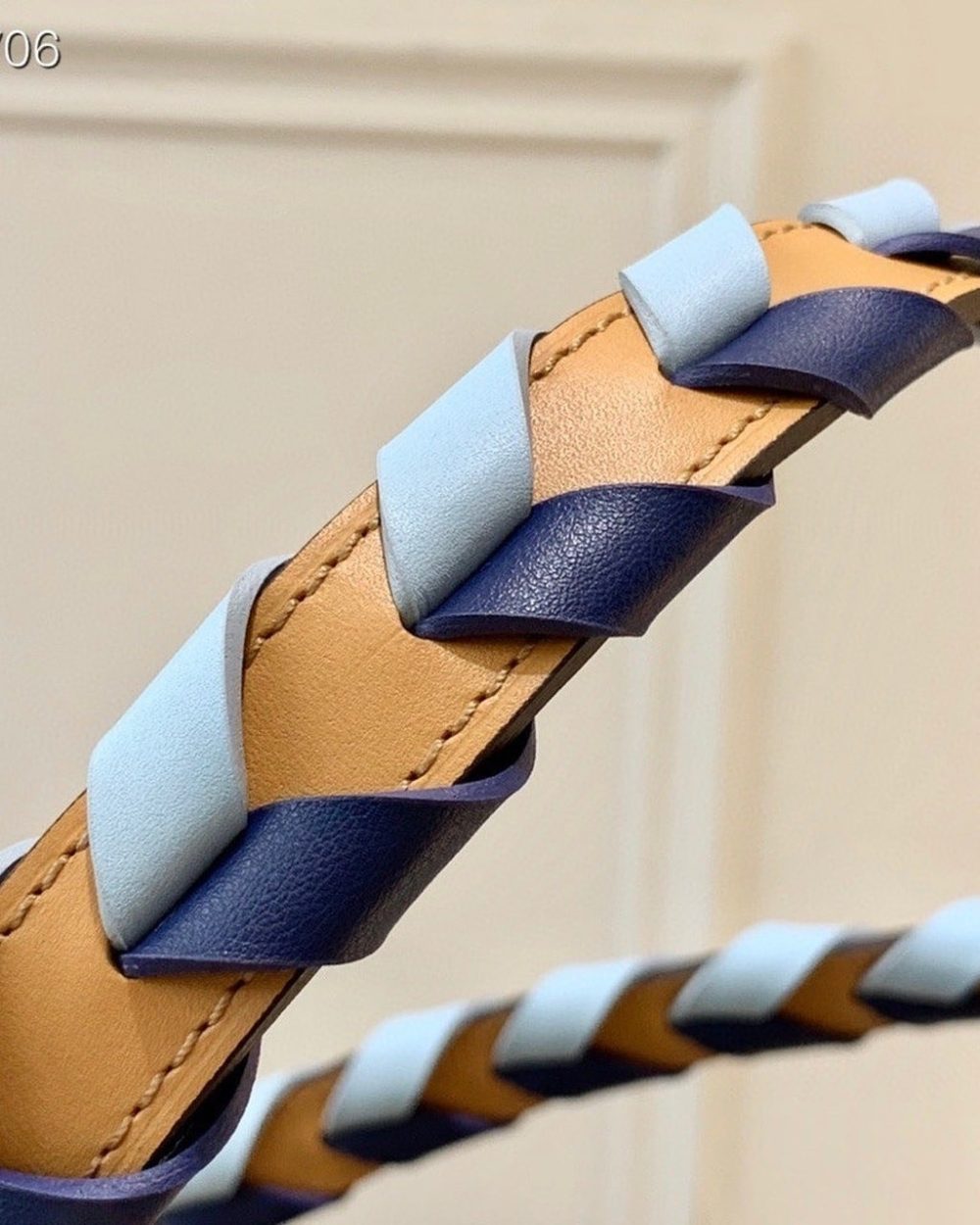 1:1 Replica Louis Vuitton LV NeoNoe MM Damier Azur Canvas Luxury Bag For Women N50042 - 10.2in/26cm