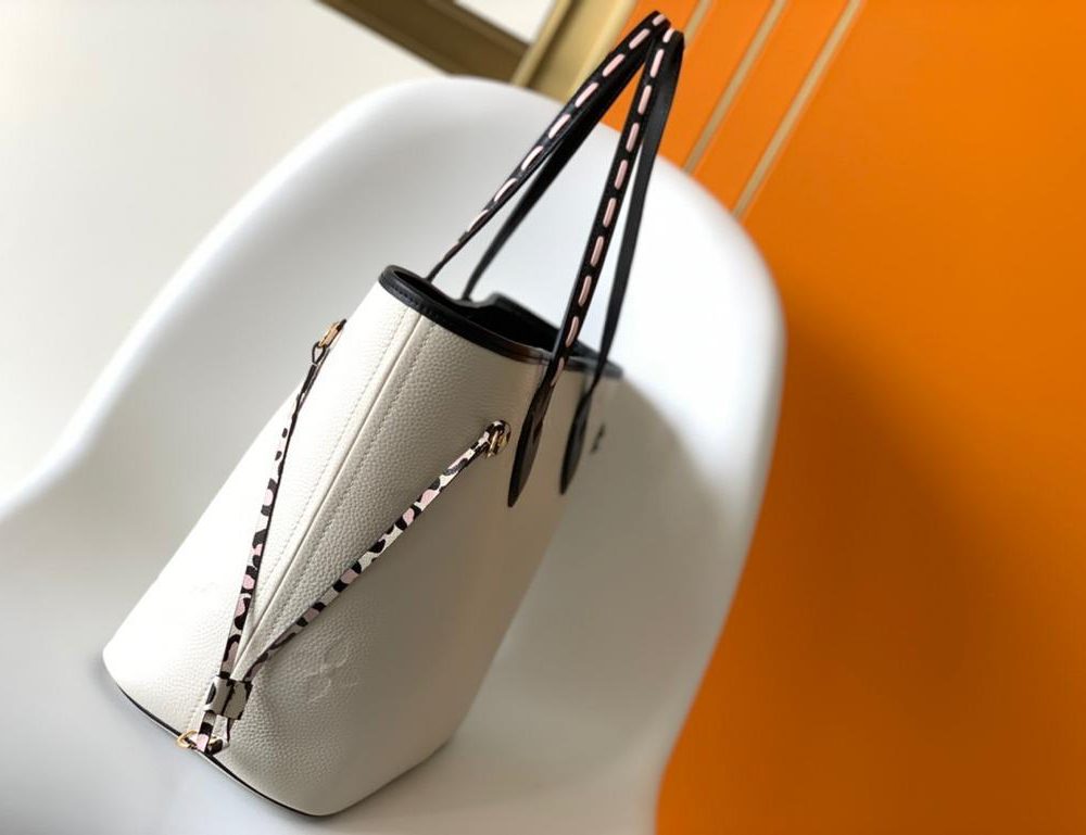 1:1 Replica Louis Vuitton LV Neverfull MM Wild At Heart Monogram Empreinte Leather Luxury Bag For Women M58525 - 12.2in/31cm