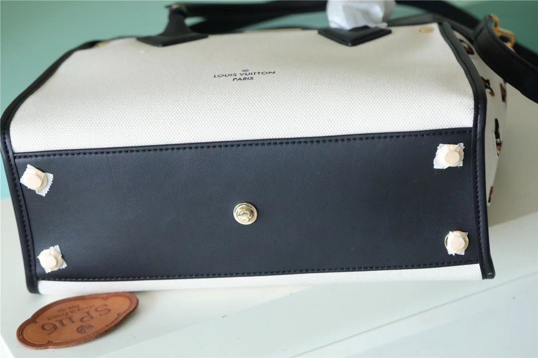 1:1 Replica Louis Vuitton LV On My Side MM Monogramr Caramel Black Luxury Bag For Women M59842 - 31cm/12.2 Inches - Image 2