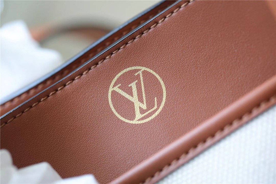 1:1 Replica Louis Vuitton LV On My Side PM High End Leather Luxury Bag For Women Caramel Brown M59905 - 25cm/9.8 Inches - Image 9