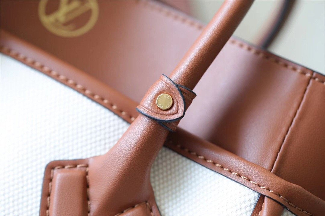 1:1 Replica Louis Vuitton LV On My Side PM High End Leather Luxury Bag For Women Caramel Brown M59905 - 25cm/9.8 Inches - Image 8