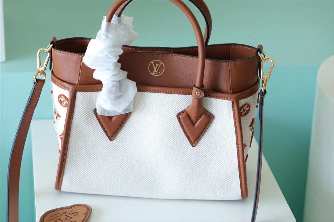 1:1 Replica Louis Vuitton LV On My Side PM High End Leather Luxury Bag For Women Caramel Brown M59905 - 25cm/9.8 Inches - Image 7