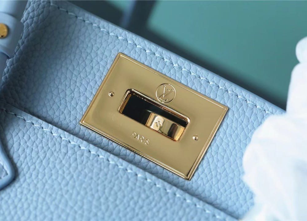 1:1 Replica Louis Vuitton LV On My Side PM Mahina Bleu Nuage Blue Luxury Bag For Women M59432 - 25cm/9.8in
