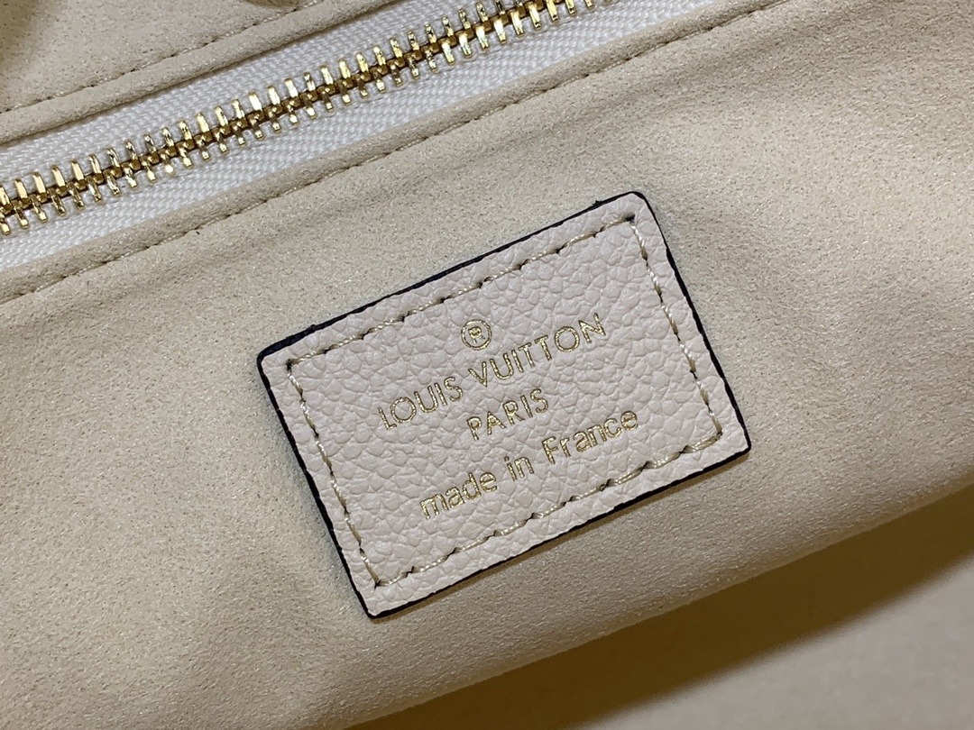 1:1 Replica Louis Vuitton LV OnTheGo PM Bag Monogram Empreinte Beige Luxury Bag For Women - 9.8in/25cm - Image 4