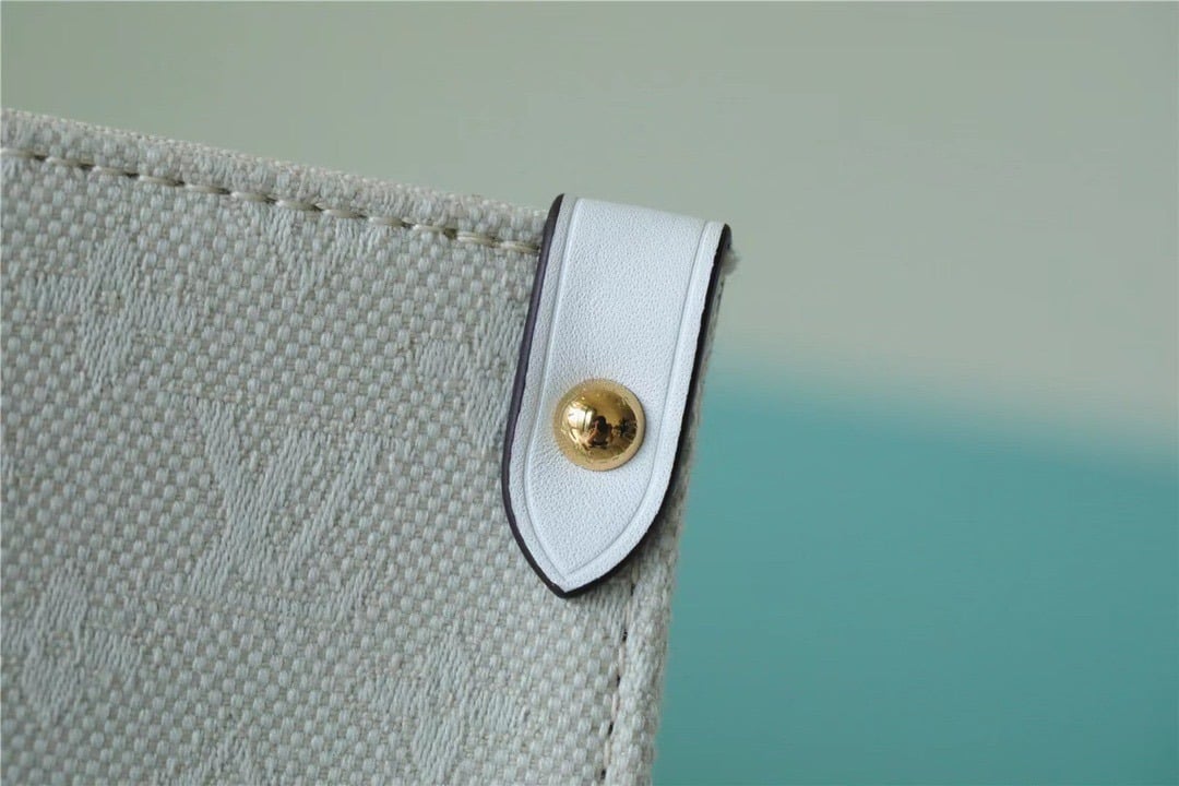 1:1 Replica Louis Vuitton LV Onthego GM Monogram Giant And Raffia White/ Yellow Luxury Bag For Women M20815 - 41cm/16.1in - Image 4