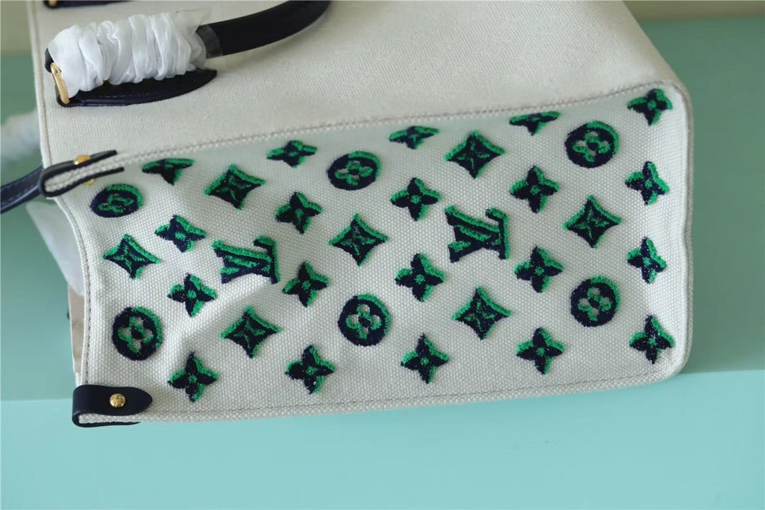 1:1 Replica Louis Vuitton LV Onthego MM Monogram Giant And Raffia White/ Black Luxury Bag For Women - 35cm/13.8in - Image 8