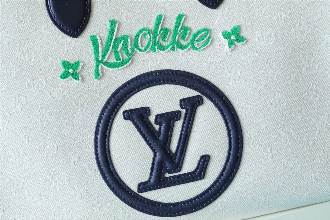 1:1 Replica Louis Vuitton LV Onthego MM Monogram Giant And Raffia White/ Black Luxury Bag For Women - 35cm/13.8in - Image 4