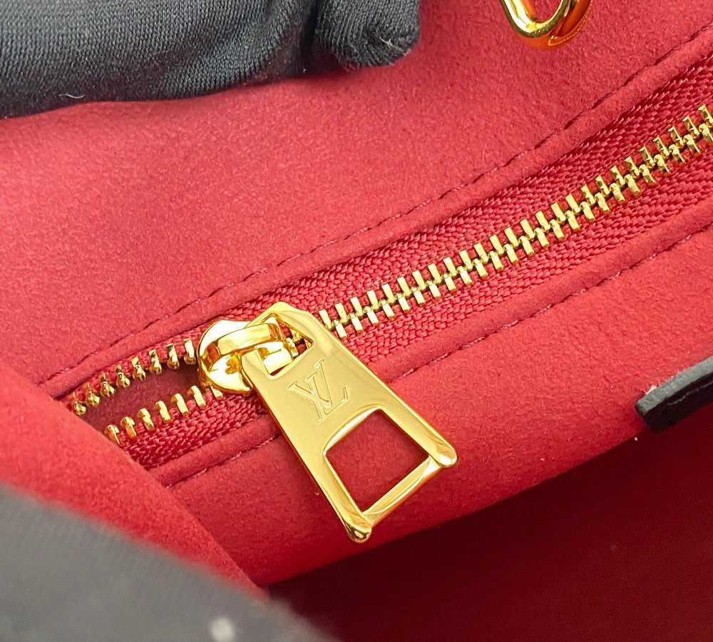 1:1 Replica Louis Vuitton LV OnTheGo PM Bicolor Monogram Empreinte Leather For Women M45659 -  9.8in/25cm