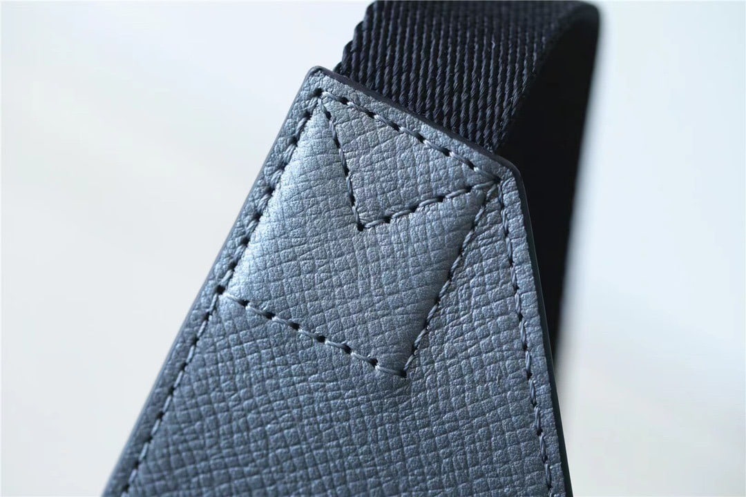 1:1 Replica Louis Vuitton LV Outdoor Bumbag Monogram Canvas Grey Unique Bag For Men - 8.3in/21cm - Image 6