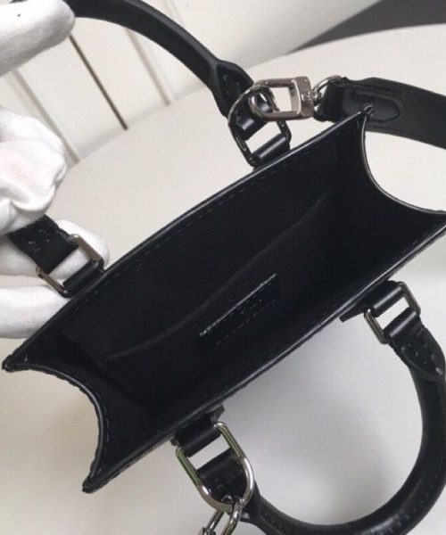 1:1 Replica Louis Vuitton LV Petit Sac Plat Epi Leather Luxury Bag For Women M69441 - 5.5in/14cm