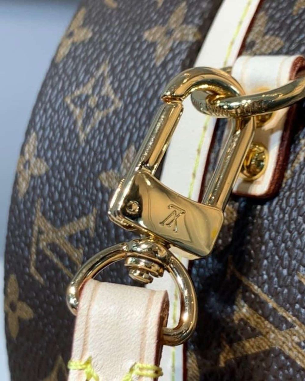 1:1 Replica Louis Vuitton LV Petite Boite Chapeau Monogram Canvas Luxury Bag For Women M43514 - 6.9in/17.5cm