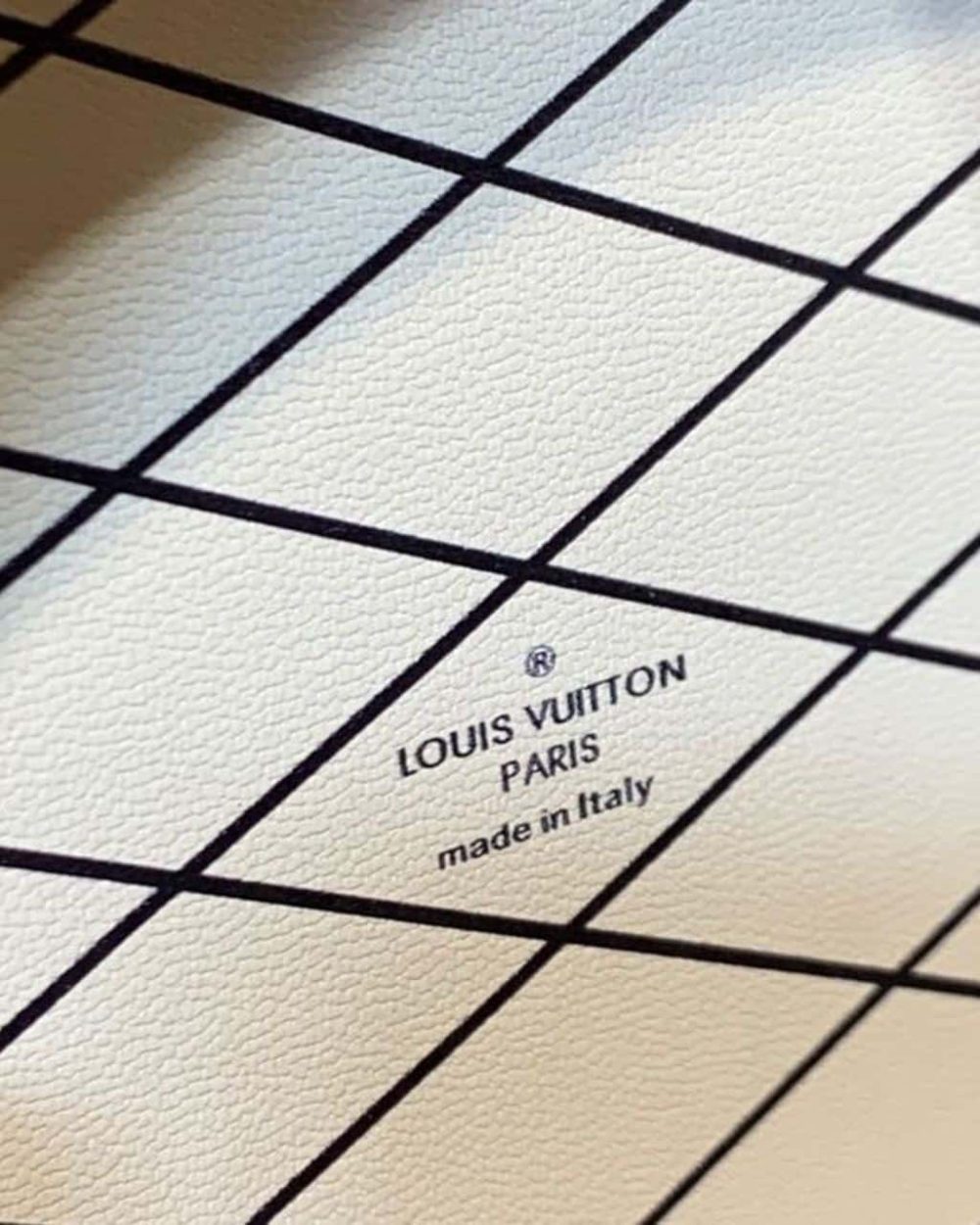 1:1 Replica Louis Vuitton LV Petite Boite Chapeau Monogram Canvas Luxury Bag For Women M43514 - 6.9in/17.5cm