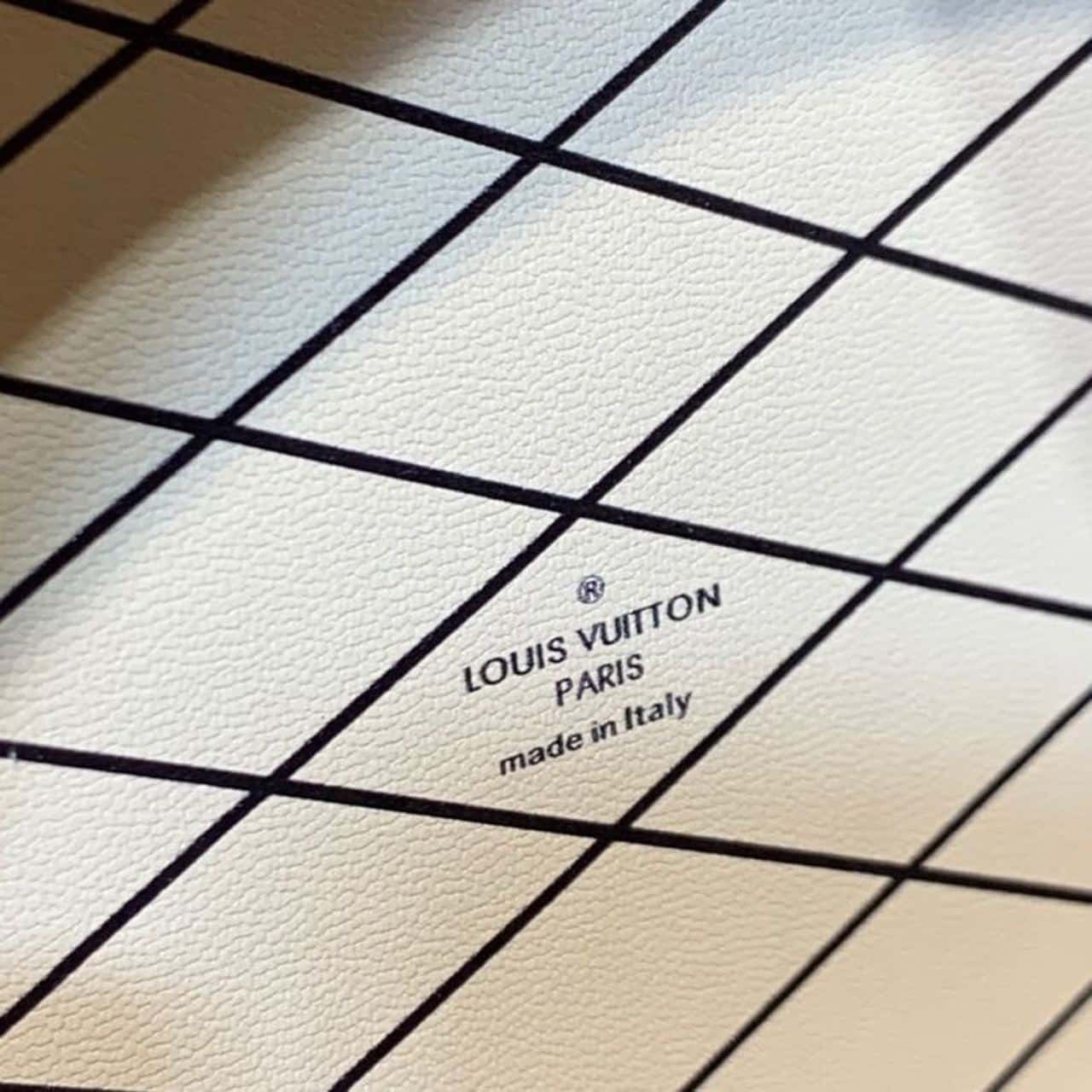 1:1 Replica Louis Vuitton LV Petite Boite Chapeau Monogram Canvas Luxury Bag For Women M43514 - 6.9in/17.5cm - Image 17