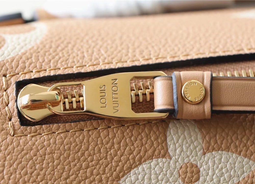 1:1 Replica Louis Vuitton LV Pochette Metis Monogram Empreinte Arizona Brown / Creme Beige Luxury Bag For Women M46018 - 9.8n/25cm