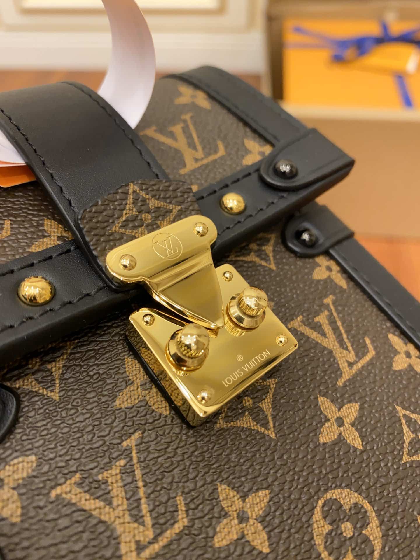 1:1 Replica Louis Vuitton LV Pochette Trunk Verticale Monogram Canvas Black Luxury Bag For Women M63913 - 6.9in/18cm - Image 4