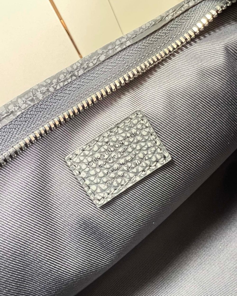 1:1 Replica Louis Vuitton LV Pochette Voyage Grey Luxury Bag For Women - 11.4in/29cm