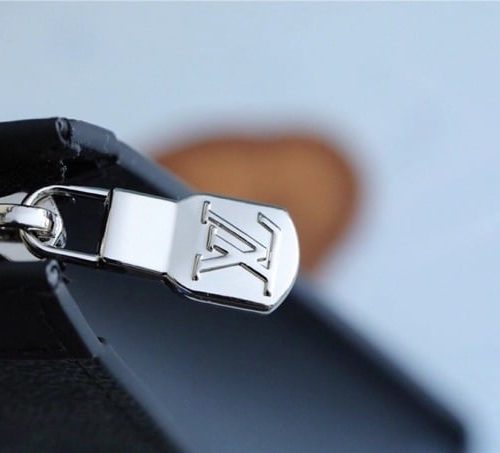 1:1 Replica Louis Vuitton LV Pochette Voyage MM Damier Graphite 3D Canvas Grey Unique Bag For Men N60444 - 27cm