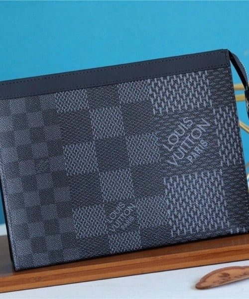 1:1 Replica Louis Vuitton LV Pochette Voyage MM Damier Graphite 3D Canvas Grey Unique Bag For Men N60444 - 27cm