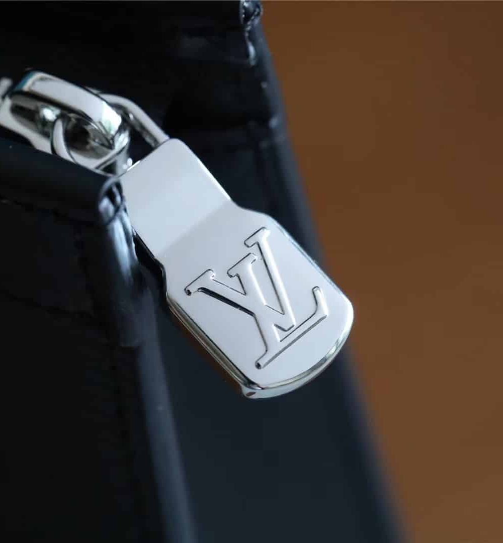 1:1 Replica Louis Vuitton LV Pochette Voyage MM Epi Damier Graphite Canvas Black Unique Bag For Men M56827 - 27cm