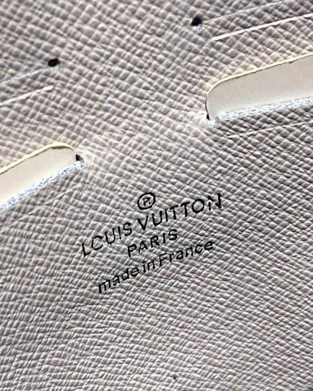 1:1 Replica Louis Vuitton LV Pochette Voyage MM Monogram Eclipse Canvas Sier Unique bag For Men - 10.6in/27cm