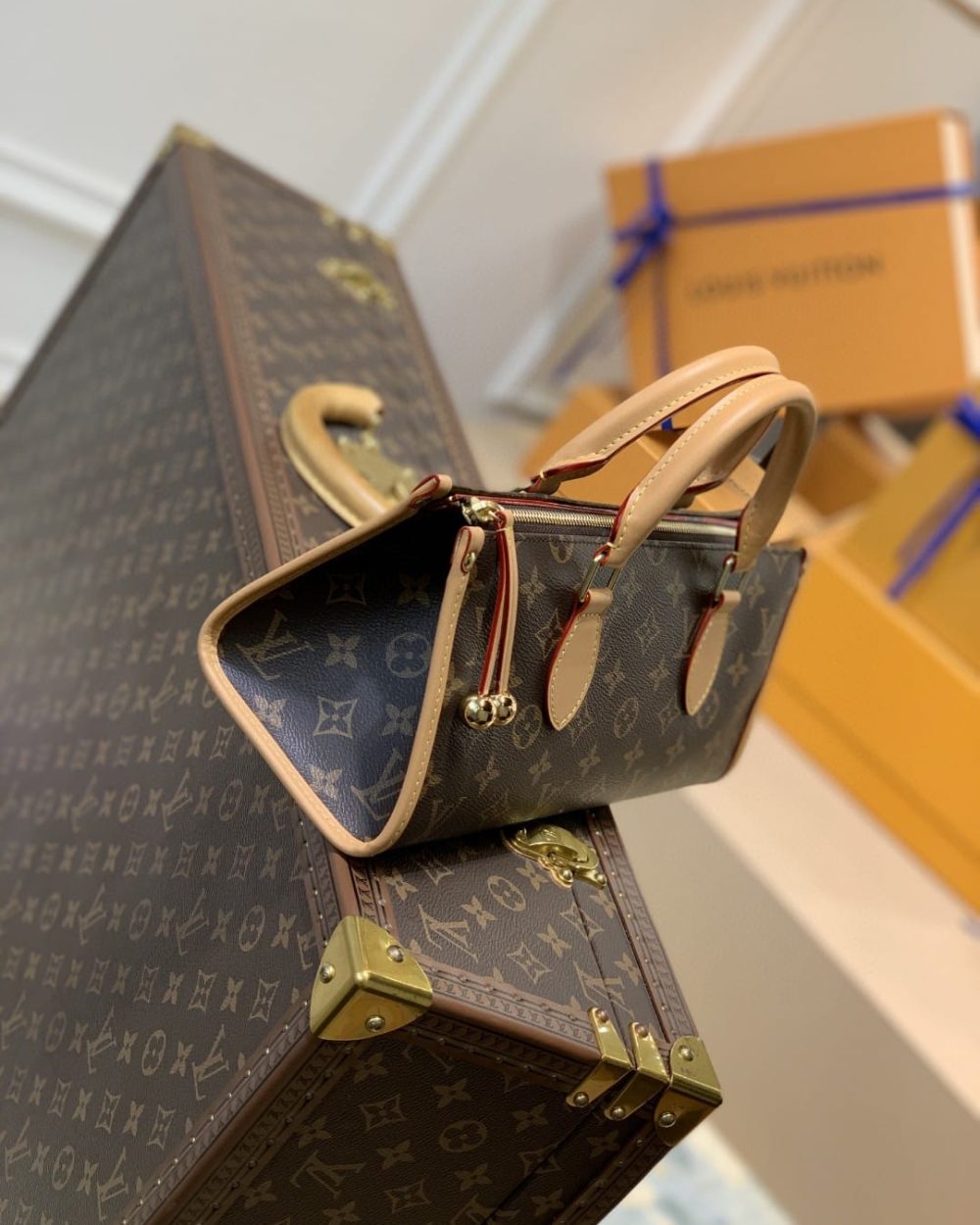 1:1 Replica Louis Vuitton LV Popincourt Monogram Canvas Luxury Bag For Women M40009 - 11.8in/30cm