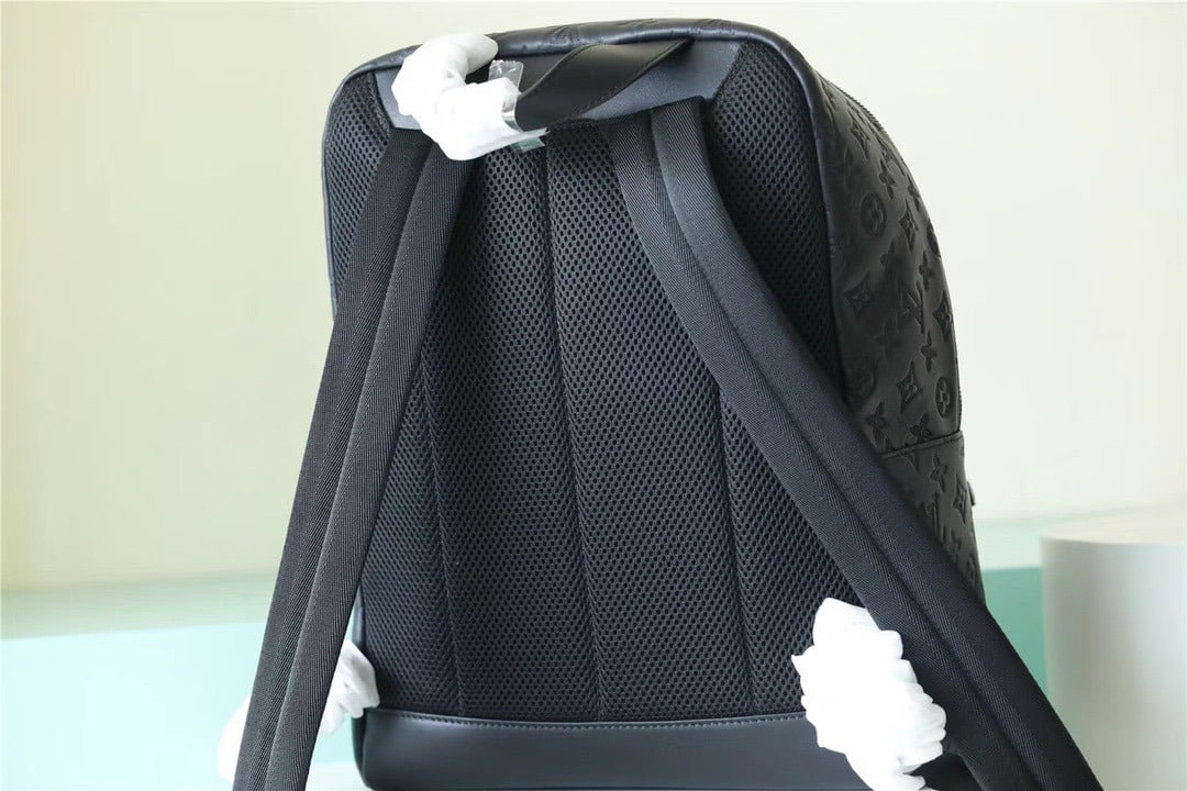 1:1 Replica Louis Vuitton LV Racer Backpack Monogram Shadow Leather Unique Bag For Men M46109 - 41cm - Image 5