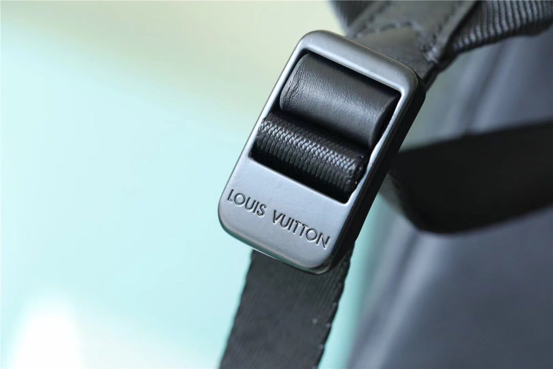 1:1 Replica Louis Vuitton LV Racer Backpack Monogram Shadow Leather Unique Bag For Men M46109 - 41cm - Image 2